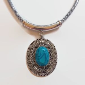 5/$20 - Large turquoise pendant necklace